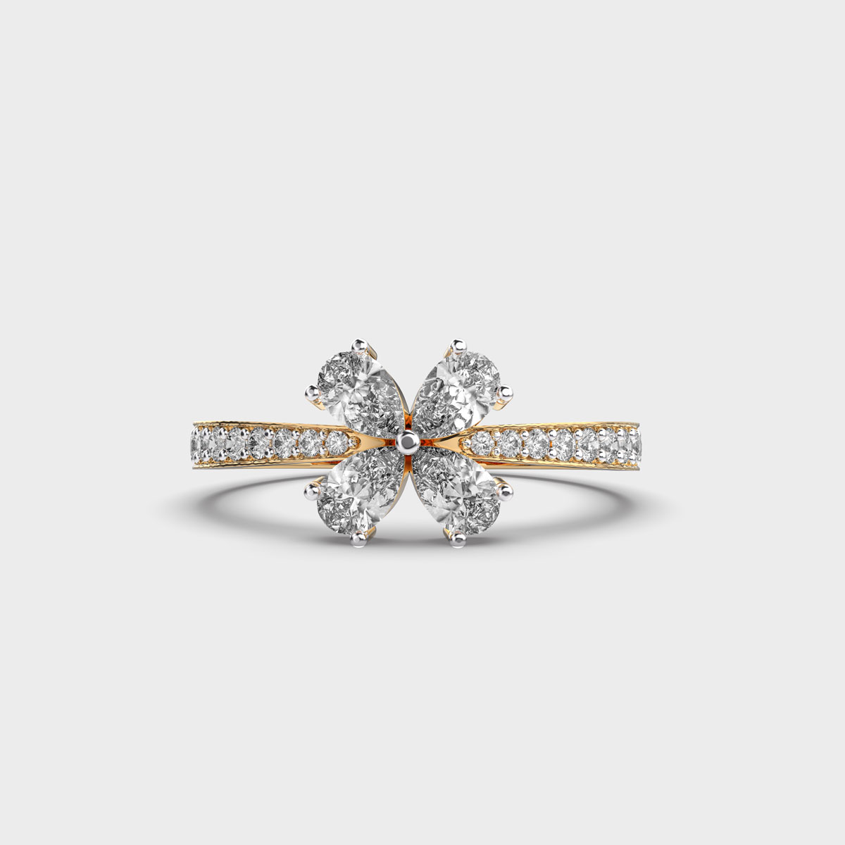 Royal Queen Diamond Ring
